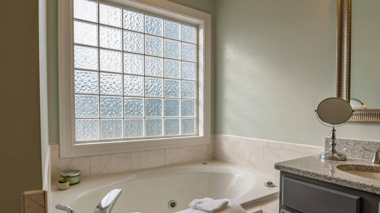 Small Bathroom