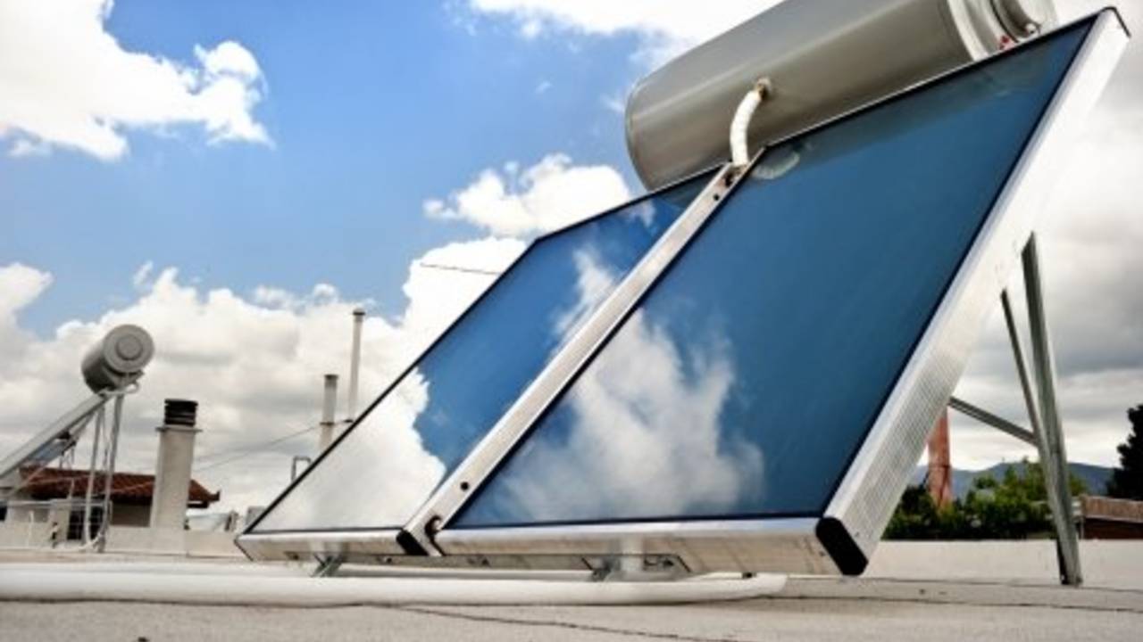 Solar Water Heater